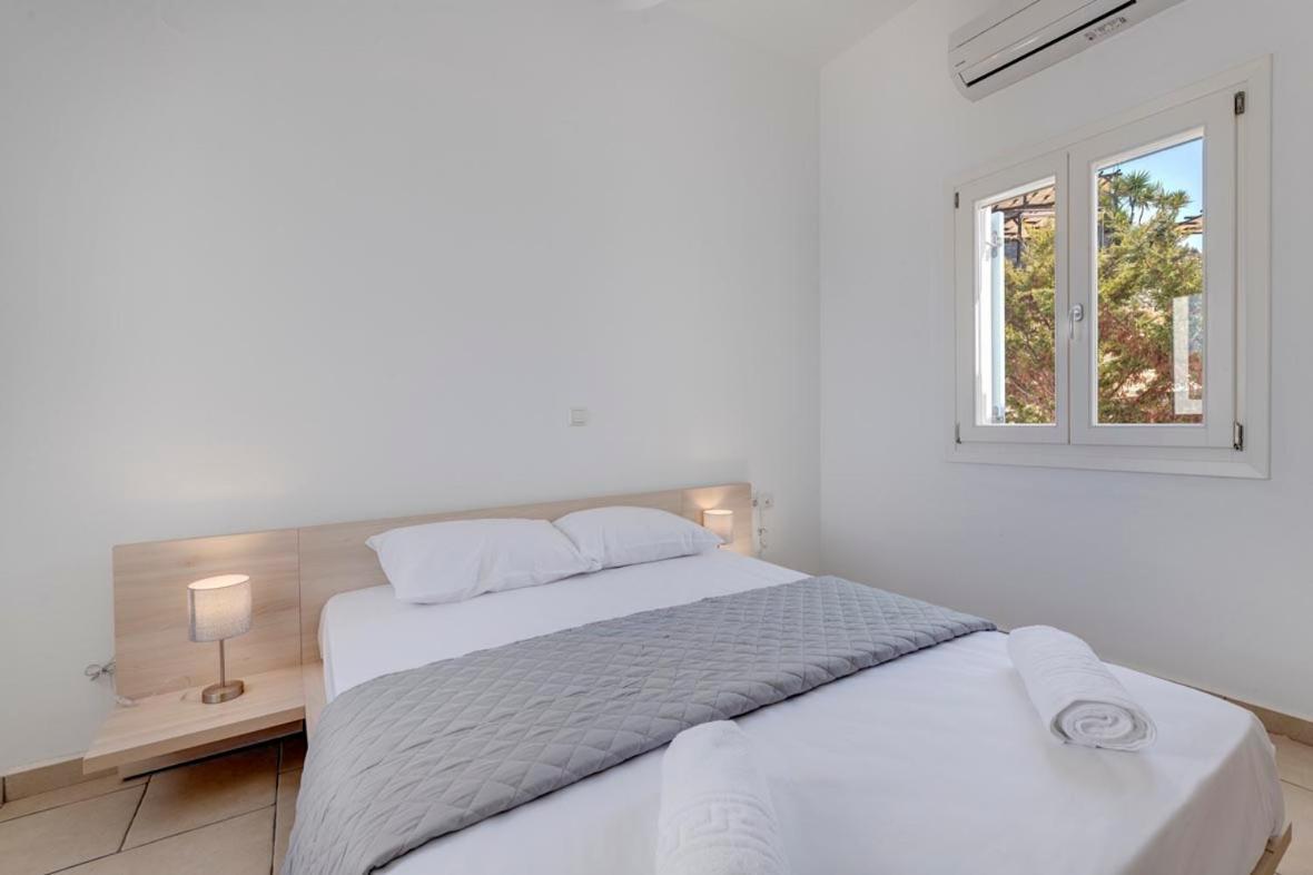 Waterview Apartments Kini Zewnętrze zdjęcie